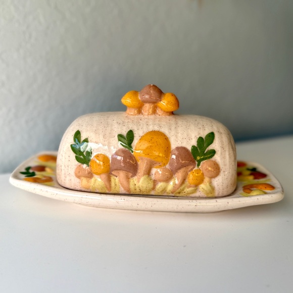Vintage 1970's Mushroom Butter Dish Cottagecore Ceramic Collectible Kitchen